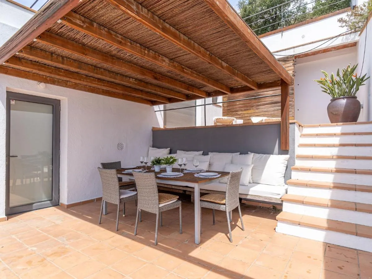 Holiday Home Almadrava By Interhome Ρόζες